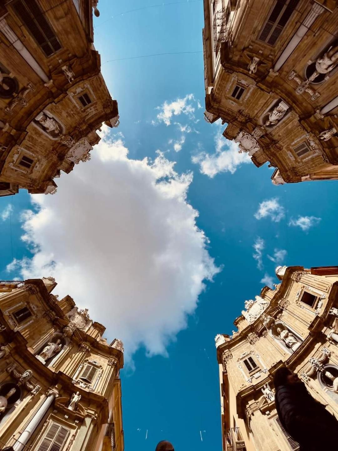 Casa Del Vicolo Apartament Palermo Exteriör bild
