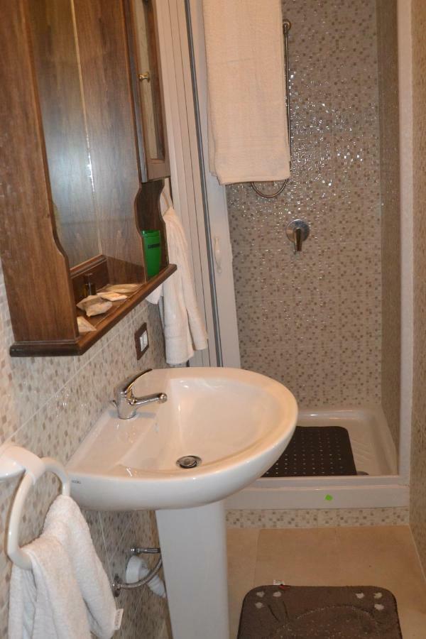 Casa Del Vicolo Apartament Palermo Exteriör bild