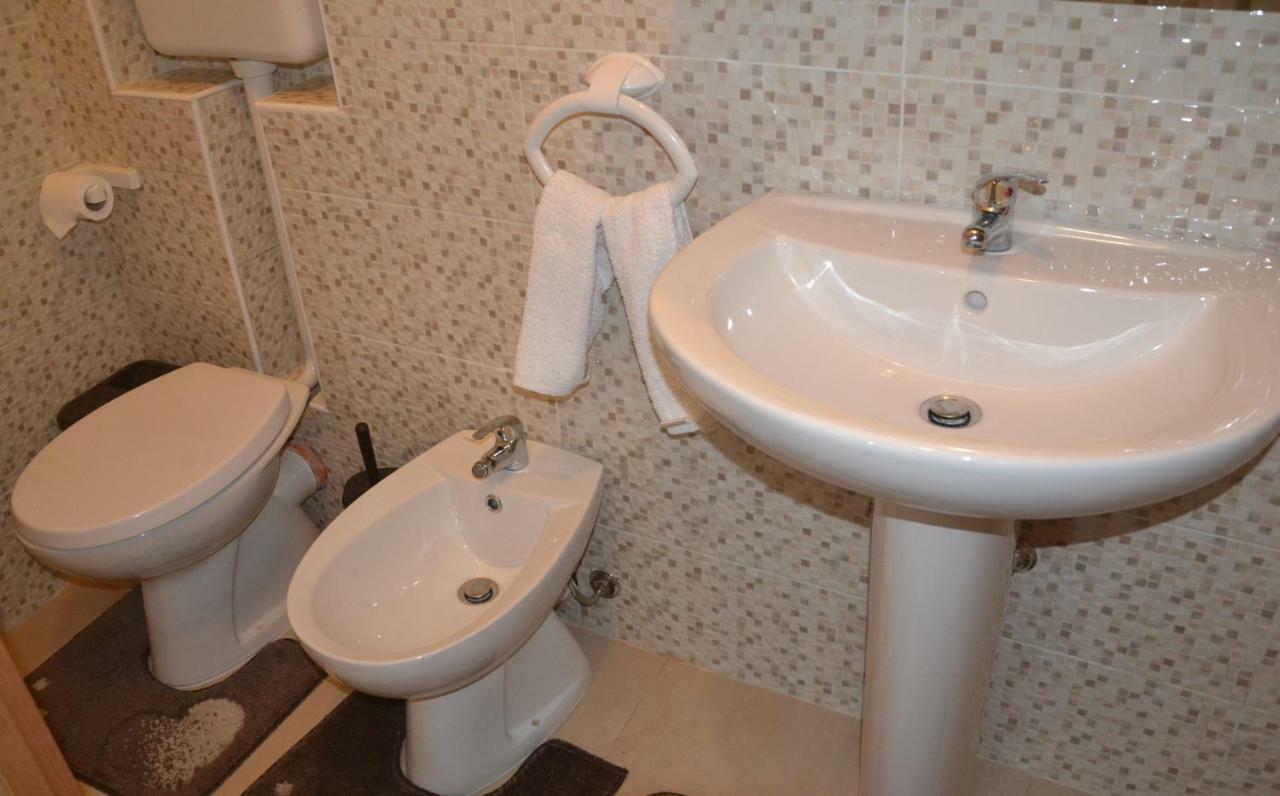 Casa Del Vicolo Apartament Palermo Exteriör bild
